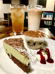 夕方から夜へと...