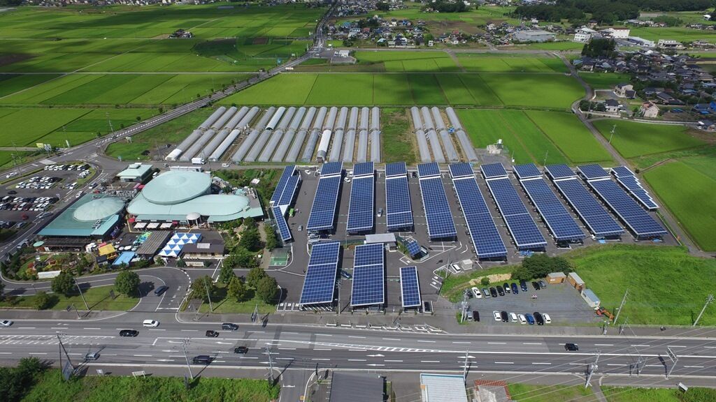 道の駅 どまんなか たぬま