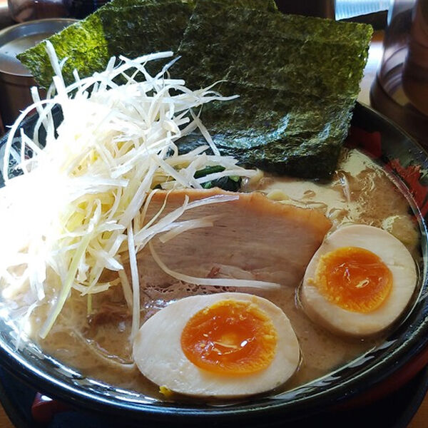 究極の家系ラーメンを求めて。横浜家系ラーメンのお店10選