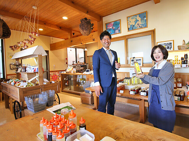 はちみつ採集直売の黒田養蜂園／鹿沼
