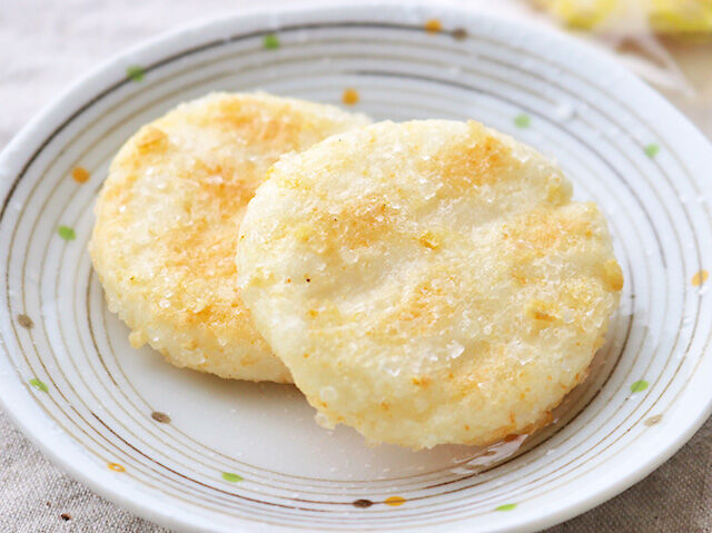 ふんわりと柚子が香る♪冬に食べたいおせんべい