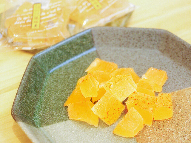 シャリシャリぷるっ♪刺激的なとうがらし和菓子
