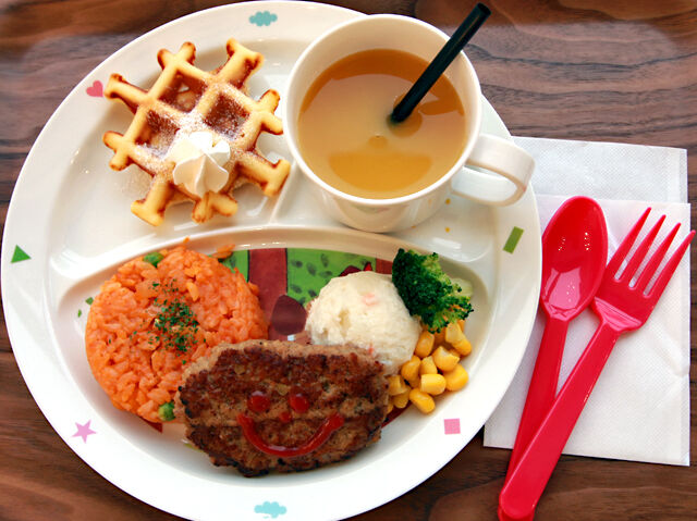 お買い物ついでに◎家具屋さんのカフェでコスパランチ