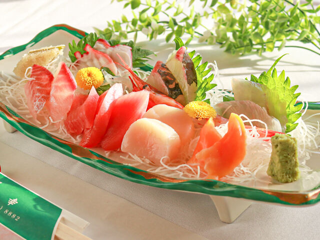 どれからいただく？豪華海の幸の盛り合わせ☆
