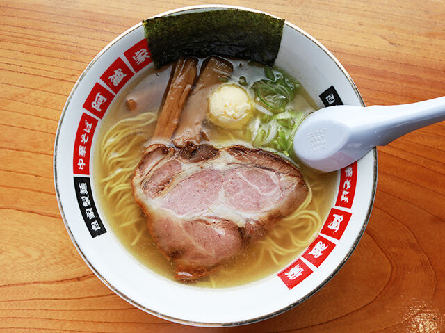 特許取得の塩タレが要☆究極の塩バターラーメン