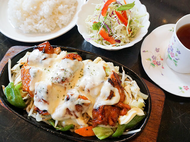 満腹必至！てり焼き×チーズの絶品コク旨チキン