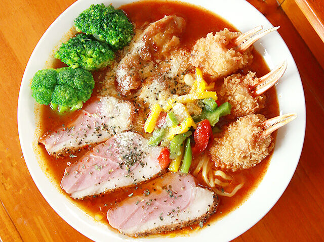 一流シェフが本気で作る！究極のトマトラーメン