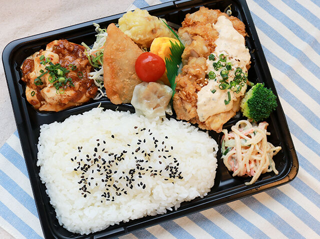 ワンコイン！社員食堂の激ウマボリューム弁当☆