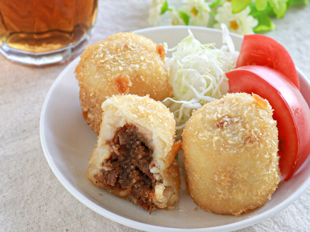 何個でもいけちゃう♪とろとろの牛すじコロッケ