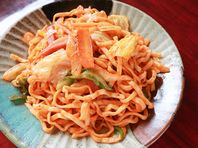激旨！沖縄家庭料理の定番ケチャップやきそば♪