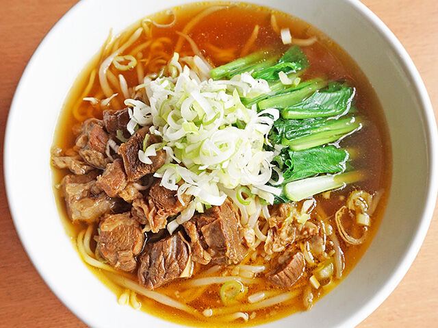 柔らかな牛肉がゴロゴロ！台湾で愛される麺料理