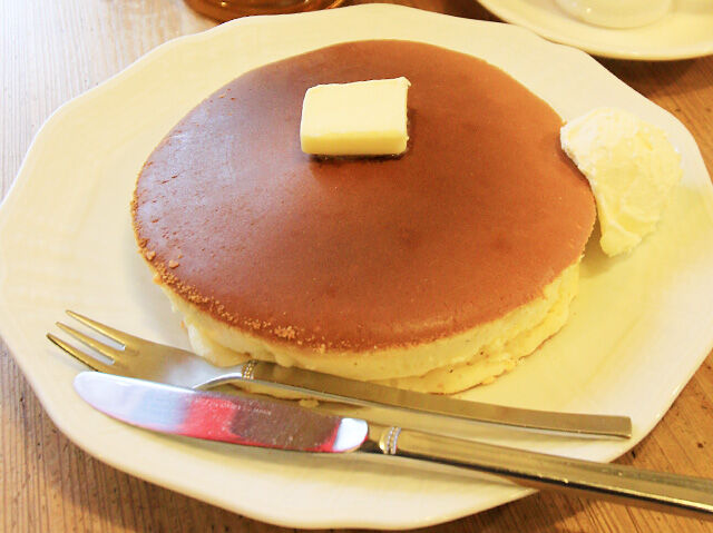 ふっくら&こんがり焼けた！愛しのホットケーキ