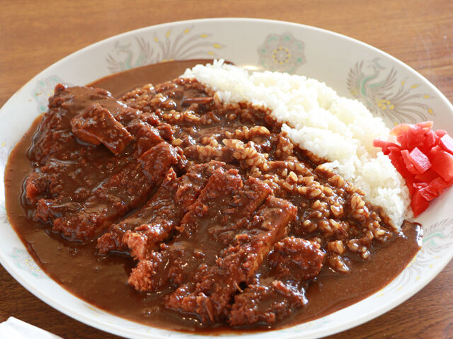 レッツチャレンジ！大満腹の濃厚デミカツカレー