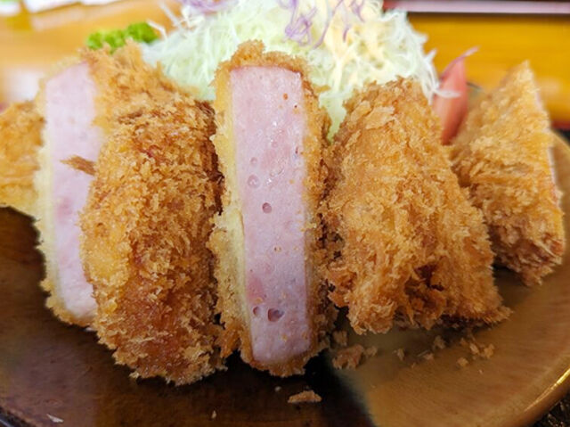 【那珂川町】ボリューム満点！自慢のハムカツランチ（レストラン巴夢）