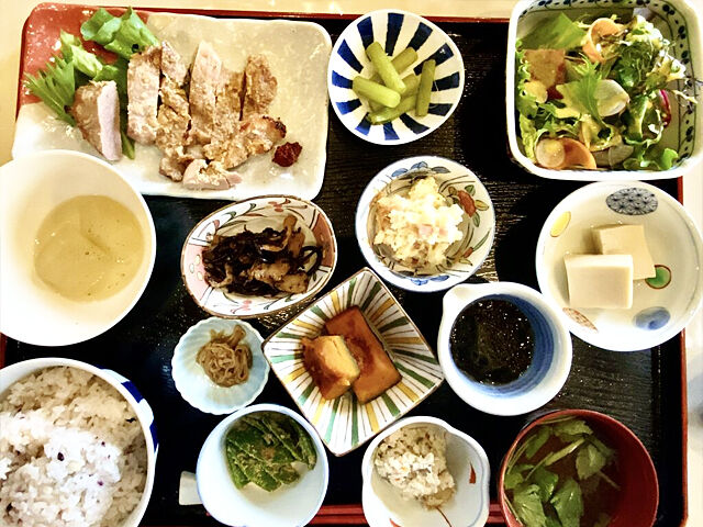【矢板市】すごいボリュームの希少部位ステーキと和膳ランチ（レストラン ピアノ）
