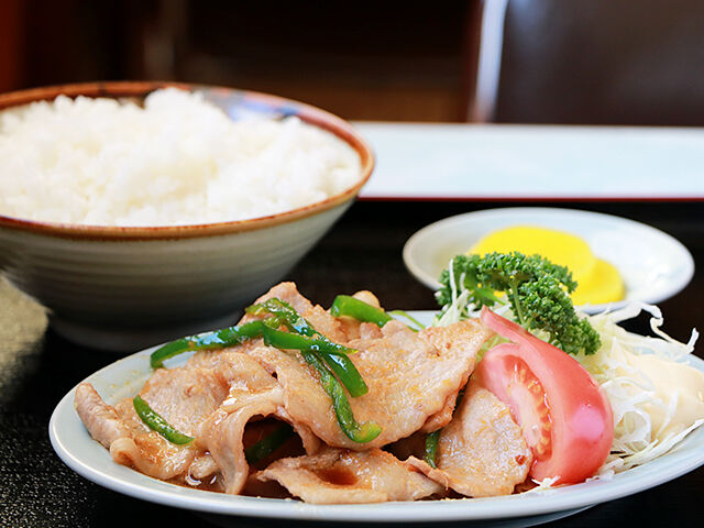 2代目が受け継いだ味！定食屋さんの生姜焼き！