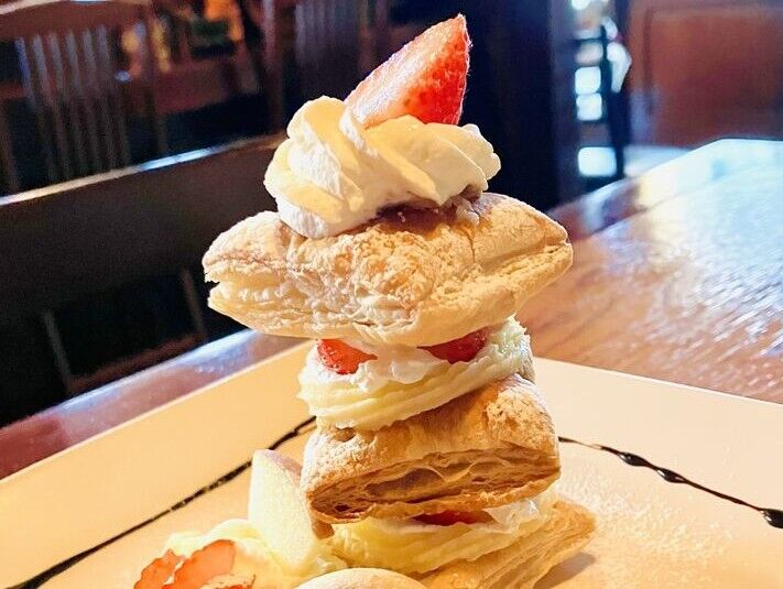 【宇都宮市】輝く塔☆いちごミルフィーユ（コーヒー・ルンバ ）