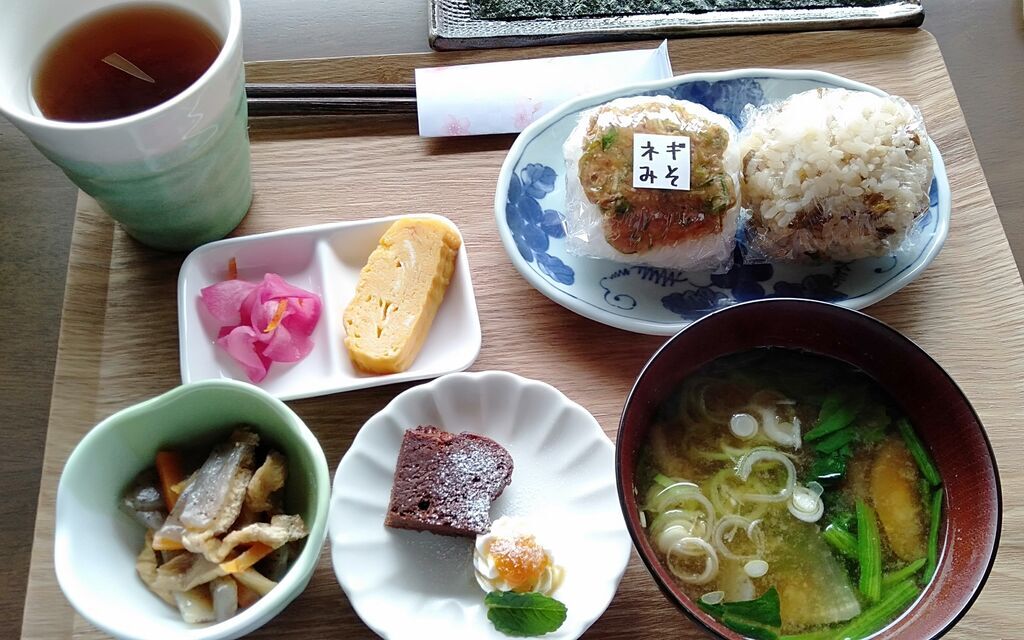 【真岡市】頬張る幸せ☆ころりんおむすび（おむすびカフェ）