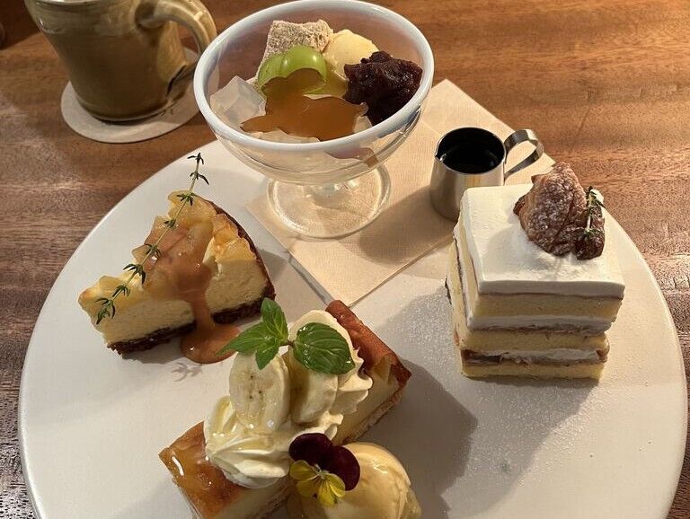 【宇都宮市】心ほぐれる音楽とスイーツで☆至福のひと皿（喫茶ニワトコノミ）