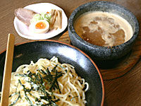 熱々！！つけ麺、革命  