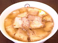 焼豚の多さ、まるで石畳！！！