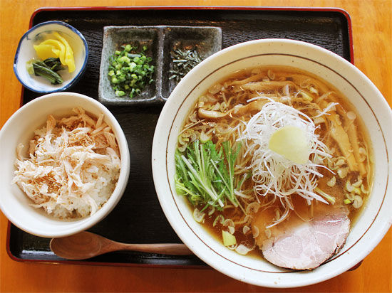 化学調味料一切なし☆渾身の醤油らー麺！