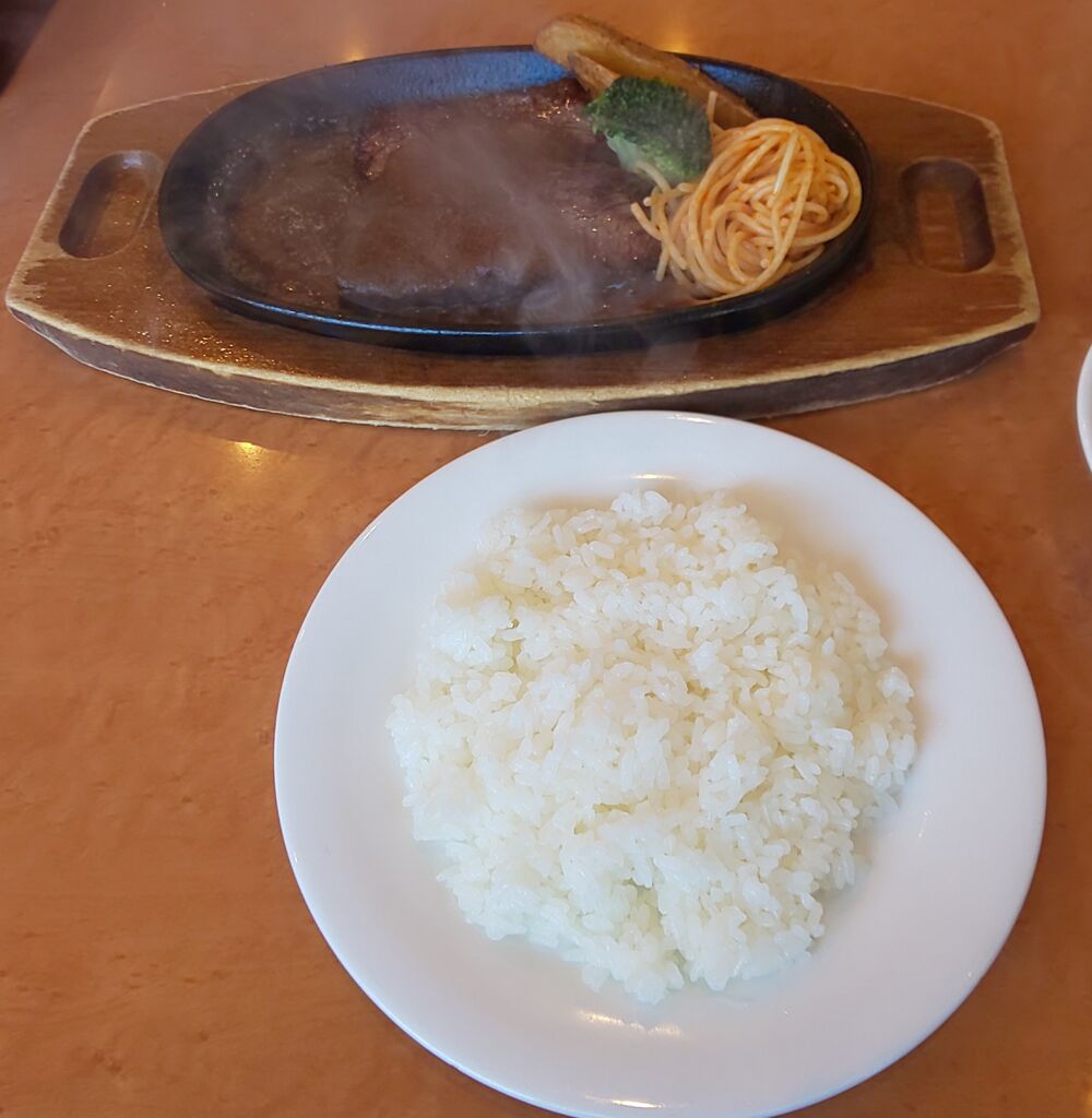 ベルステーキ 江曽島店 宇都宮市のステーキ ハンバーグ ファミリーレストラン 栃ナビ