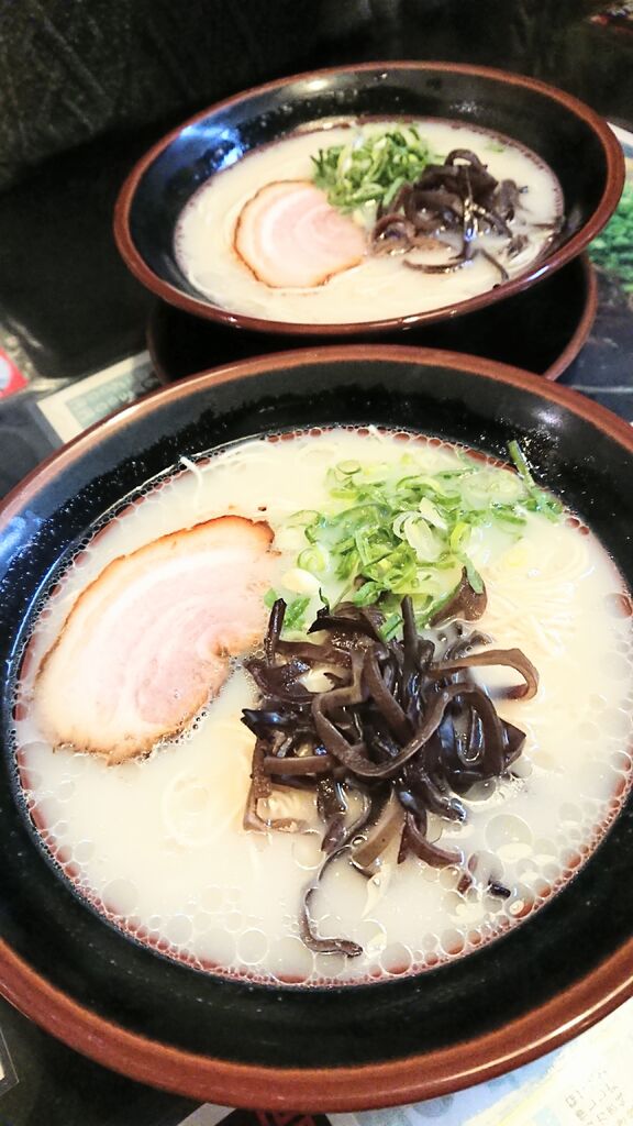 博多 ラーメン 万 々 牡蠣 小屋