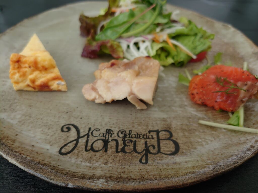 Honey Cafe Honeyb はちみつカフェ ハニービー 鹿沼市のカフェ 喫茶店 イタリアン ジェラート アイス かき氷 栃ナビ Honey Cafe Honeyb はちみつカフェ ハニービー 鹿沼市のカフェ 喫茶店 イタリアン ジェラート アイス かき氷 栃ナビ