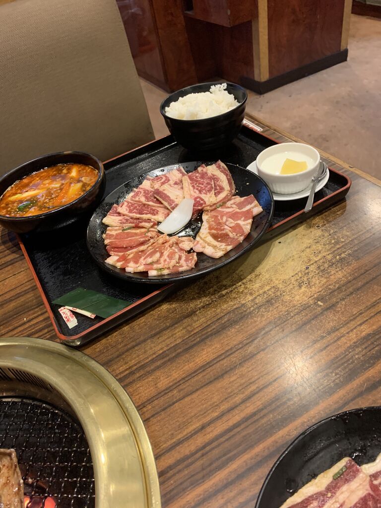 ランチ 安楽亭