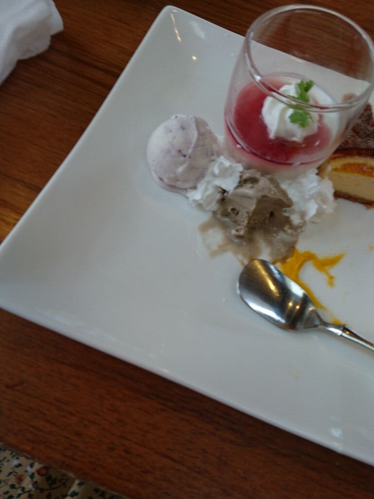 Honey Cafe Honeyb はちみつカフェ ハニービー 鹿沼市 のカフェ 喫茶店 イタリアン ファーストフード ジェラート アイス かき氷 栃ナビ