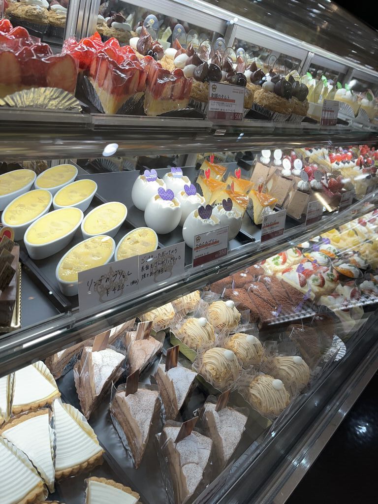 クィーン洋菓子店 本店 宇都宮市の洋菓子 栃ナビ