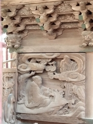 城山公園入口に...