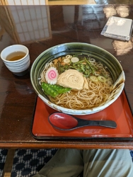 ゆばそばを頂き...