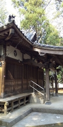 鎮守の森を育む...