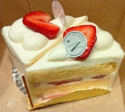 ショートケーキ...