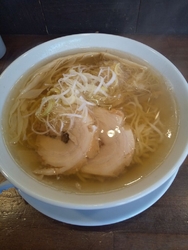 お昼に初訪問。...