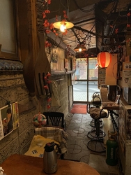 噂のお店にやっ...