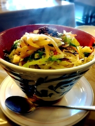 主人が「担々麺...