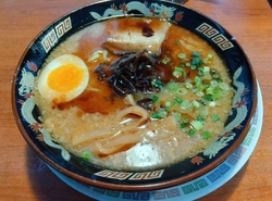 お昼の時間に伺...