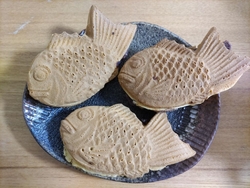 隣のお蕎麦屋さ...