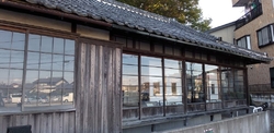 三大童謡詩人野...