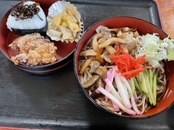 きのこそばラン...