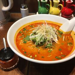 激辛たんたん麺...