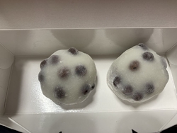 お煎餅を買いに...