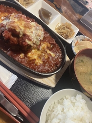 娘と姉とランチ...
