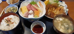 初めて食べに来...