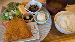 おしゃれな器の...