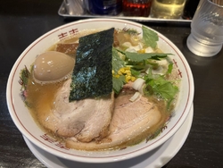 柳麺まる重さん...