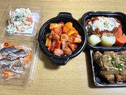 今日は家内と三...